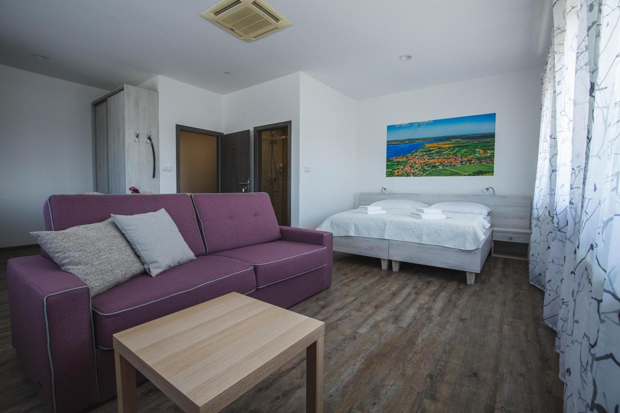 Apartmany Pemag Mikulov Zewnętrze zdjęcie