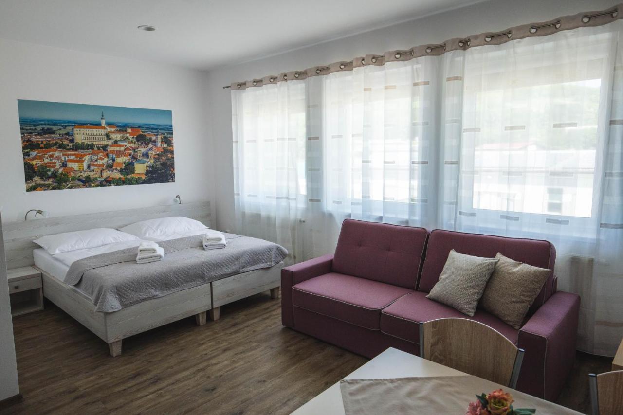 Apartmany Pemag Mikulov Zewnętrze zdjęcie